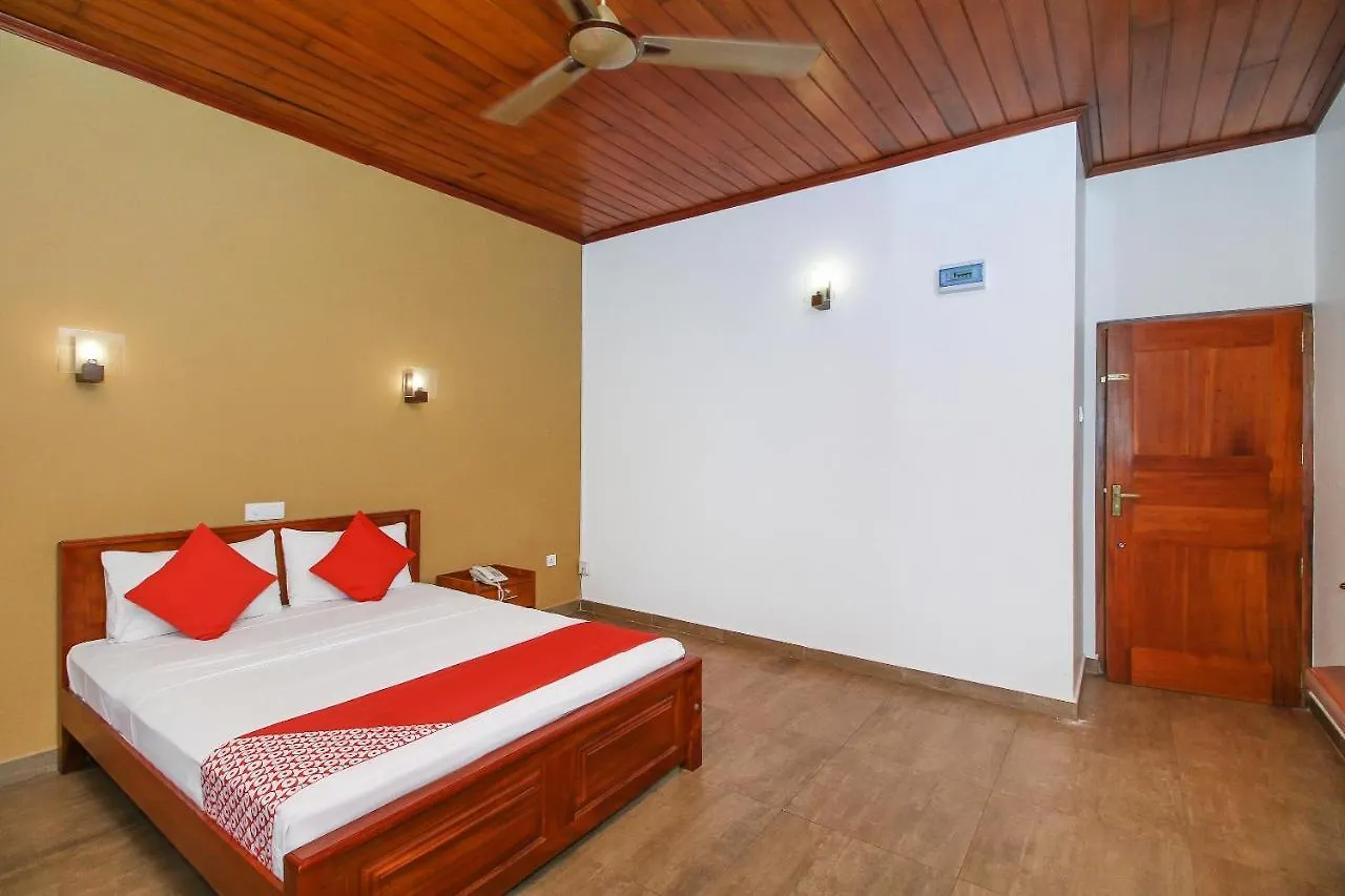 Oyo 471 Randiya Hotel Moratuwa